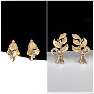 Vintage Gold Tone Bell Holiday Clip on Earrings